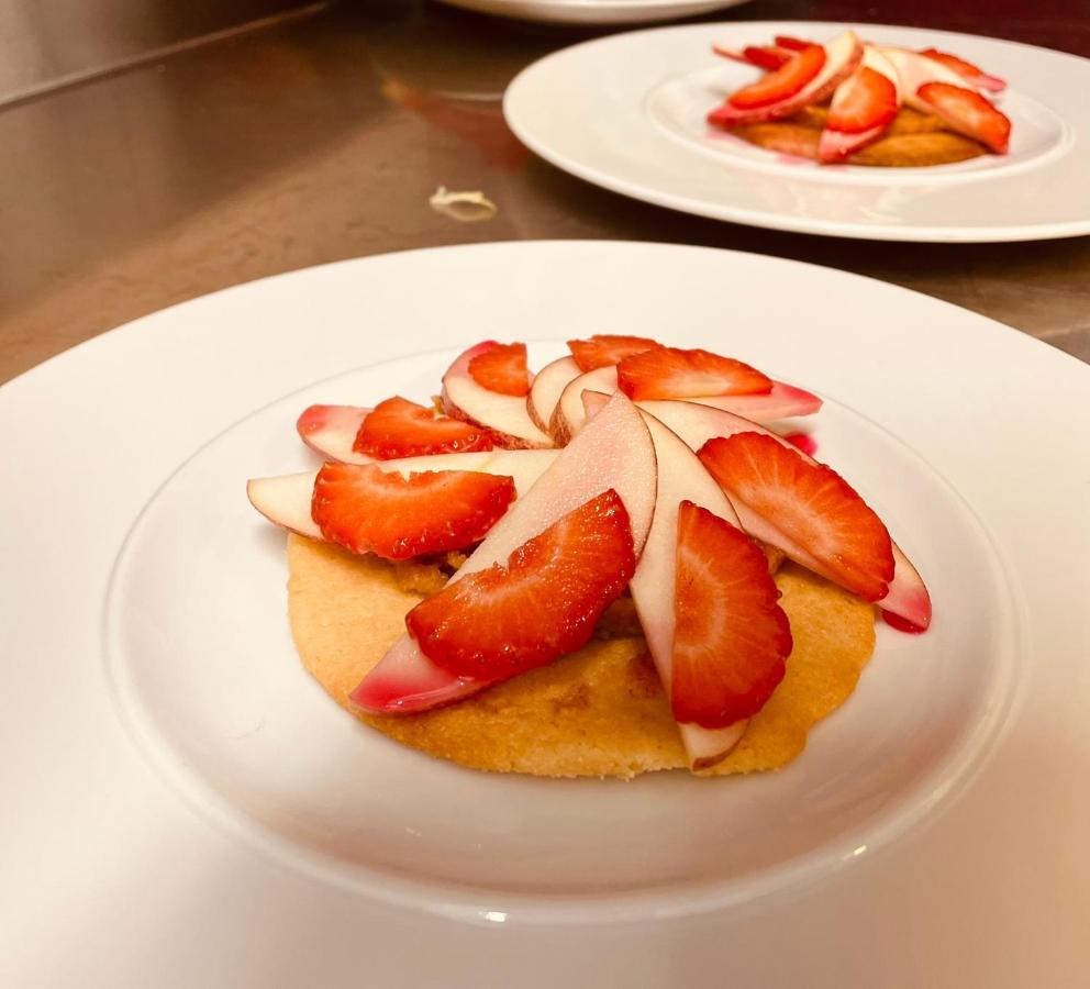 Logis Hotel Bellevue Restaurant La Pomme D'Or Coucy-le-Château-Auffrique Εξωτερικό φωτογραφία