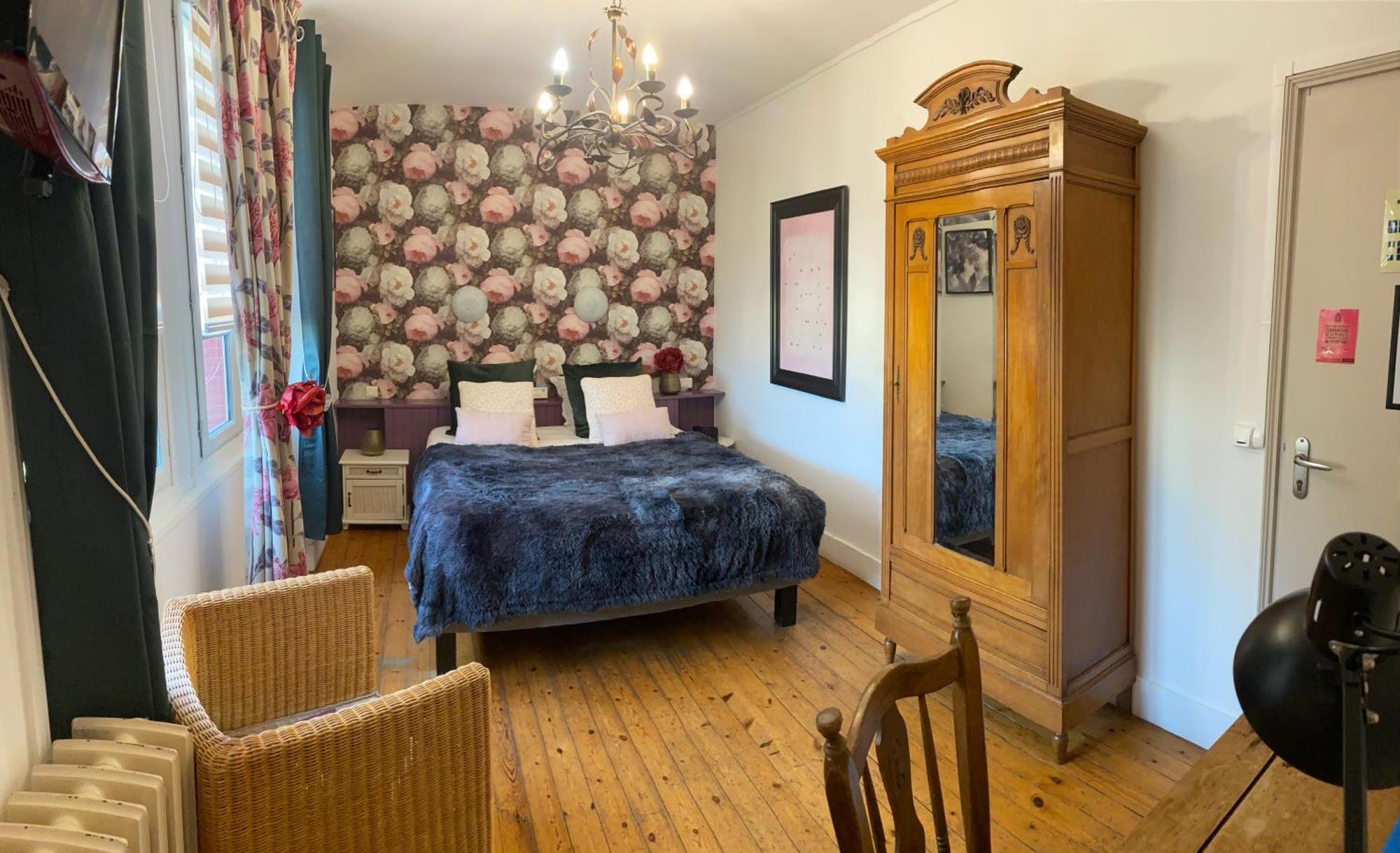 Logis Hotel Bellevue Restaurant La Pomme D'Or Coucy-le-Château-Auffrique Εξωτερικό φωτογραφία