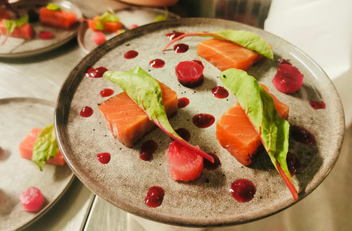 Logis Hotel Bellevue Restaurant La Pomme D'Or Coucy-le-Château-Auffrique Εξωτερικό φωτογραφία